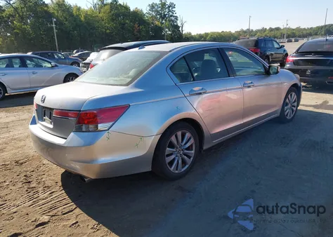 2011 Honda Accord 2.4 Ex-L z USA, uszkodzony, nr VIN 1HGCP2F85BA049226